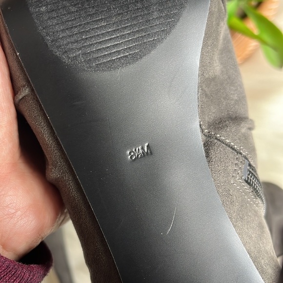 guess • side zip peep toe rouched bootie heels - Picture 11 of 13